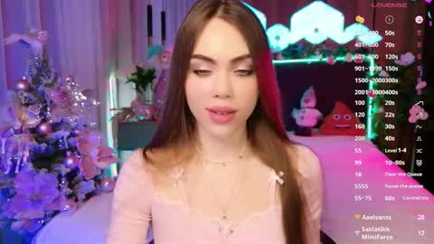 Snapshot of lucifiella chatting on February 2026 07:06:02 PM MimiFors online show from February 2026 07:06:02 PM