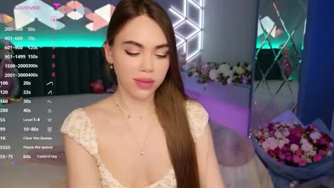 Snapshot of lucifiella chatting on March 2026 04:57:01 PM MimiFors online show from March 2026 04:57:01 PM