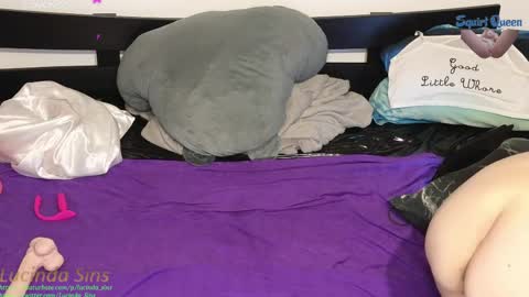 Snapshot of lucinda_sins chatting on April 2026 05:08:01 AM Lucinda online show from April 2026 05:08:01 AM