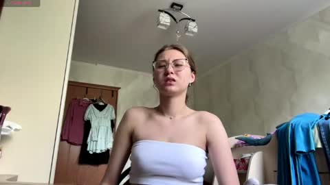 Snapshot of lucindascercy chatting on July 2026 07:05:02 AM Maya online show from July 2026 07:05:02 AM