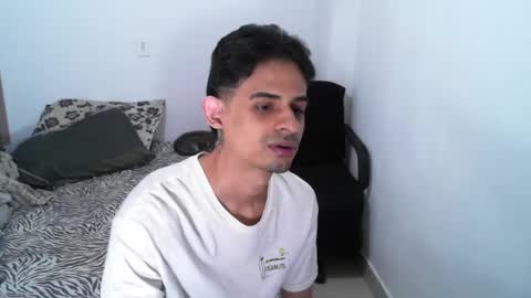 Snapshot of lucky_badboy chatting on February 2025 02:17:02 AM Lucky online show from February 2025 02:17:02 AM