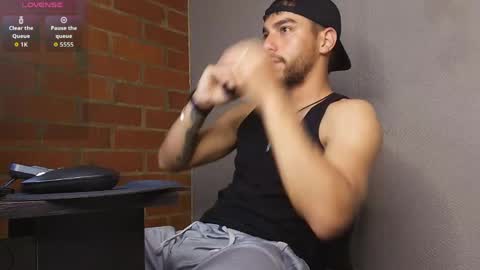 lucky_blessed online show from May 2026 12:27:02 AM