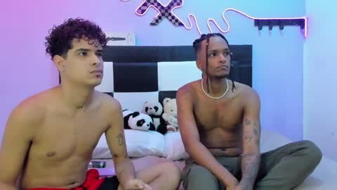 Snapshot of lucky_boys_x chatting on June 2026 01:15:01 PM Stven online show from June 2026 01:15:01 PM