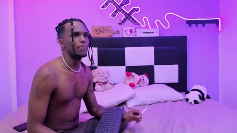 Snapshot of lucky_boys_x chatting on June 2026 05:07:01 AM Stven online show from June 2026 05:07:01 AM