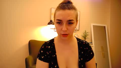 Snapshot of lucky_foryou_baby chatting on January 2025 08:10:01 AM lucky_foryou_baby online show from January 2025 08:10:01 AM