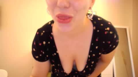 Snapshot of lucky_foryou_baby chatting on February 2025 09:43:01 AM lucky_foryou_baby online show from February 2025 09:43:01 AM