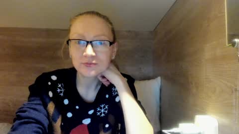 Snapshot of lucky_licky20 chatting on January 2025 02:47:02 AM lucky_licky20 online show from January 2025 02:47:02 AM