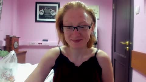 Snapshot of lucky_licky20 chatting on February 2025 03:37:01 AM lucky_licky20 online show from February 2025 03:37:01 AM