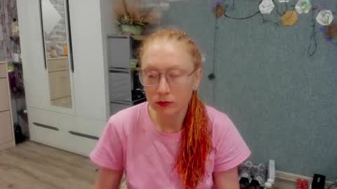 lucky_licky20 online show from December 2025 02:38:01 AM