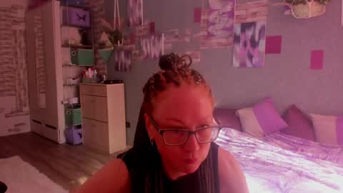 Snapshot of lucky_licky20 chatting on June 2026 01:32:02 AM lucky_licky20 online show from June 2026 01:32:02 AM