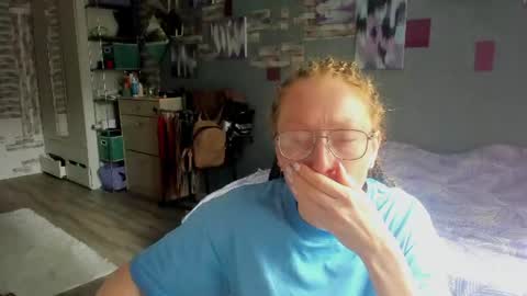 Snapshot of lucky_licky20 chatting on June 2026 01:40:02 AM lucky_licky20 online show from June 2026 01:40:02 AM