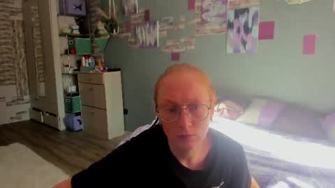 Snapshot of lucky_licky20 chatting on June 2026 01:48:01 AM lucky_licky20 online show from June 2026 01:48:01 AM