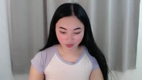 Snapshot of lucky_mariel chatting on January 2025 05:12:02 PM mariel online show from January 2025 05:12:02 PM