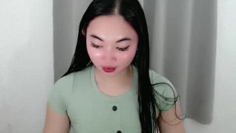 Snapshot of lucky_mariel chatting on March 2025 03:05:01 PM mariel online show from March 2025 03:05:01 PM
