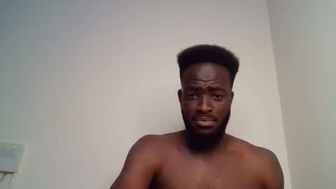 Snapshot of luckycharly chatting on February 2025 06:33:01 AM MASTER DOM online show from February 2025 06:33:01 AM