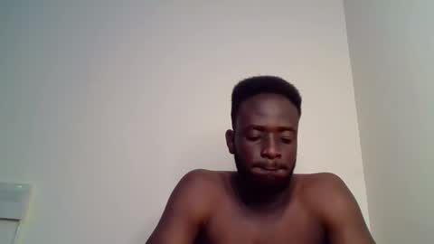 Snapshot of luckycharly chatting on March 2025 11:25:01 PM MASTER DOM online show from March 2025 11:25:01 PM