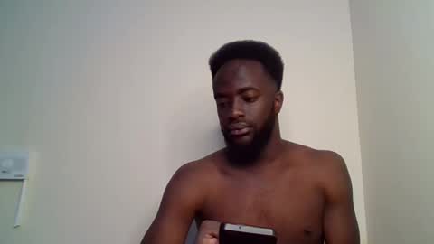 Snapshot of luckycharly chatting on September 2025 11:42:01 AM MASTER DOM online show from September 2025 11:42:01 AM