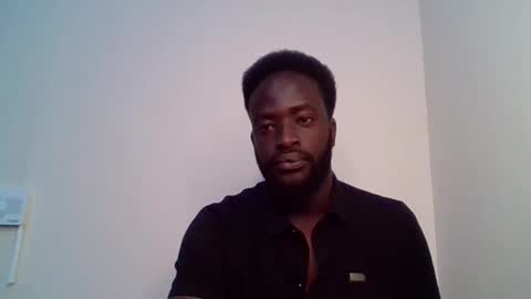 Snapshot of luckycharly chatting on December 2025 06:35:02 PM MASTER DOM online show from December 2025 06:35:02 PM