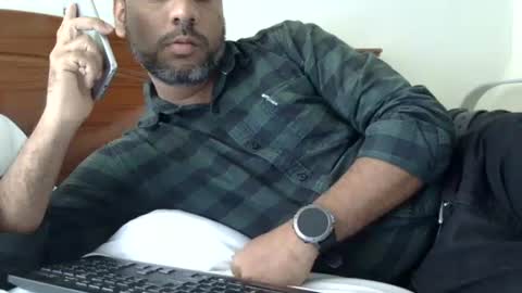 Snapshot of luckyfinalone chatting on November 2025 04:39:01 PM luckyfinalone online show from November 2025 04:39:01 PM