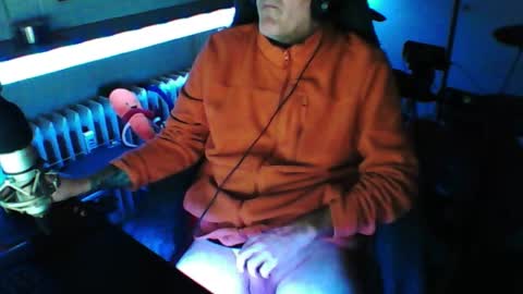 Snapshot of luckyfreak1 chatting on February 2026 06:06:01 AM call me Stefan online show from February 2026 06:06:01 AM