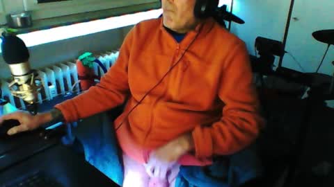 Snapshot of luckyfreak1 chatting on March 2026 07:27:02 AM call me Stefan online show from March 2026 07:27:02 AM