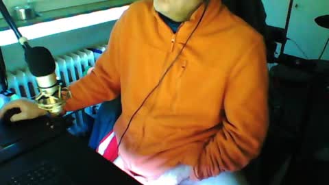 Snapshot of luckyfreak1 chatting on March 2026 08:19:01 AM call me Stefan online show from March 2026 08:19:01 AM