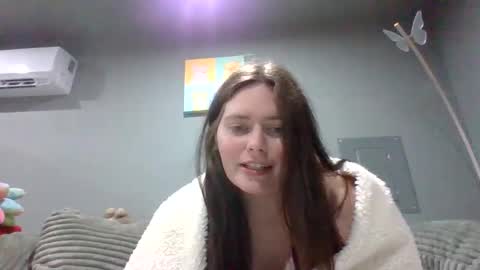 luckygirl96 online show from September 2025 01:53:02 AM