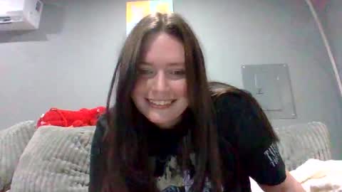 luckygirl96 online show from October 2025 11:16:01 PM