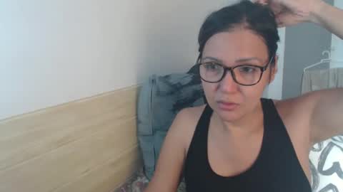 angelisa online show from September 2025 09:13:02 AM