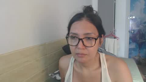 angelisa online show from October 2025 09:20:01 AM