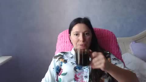 luckylinda23 online show from June 2026 09:58:01 AM