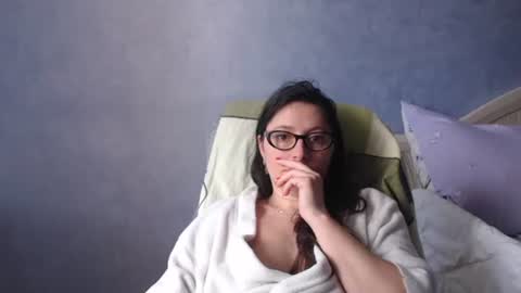 luckylinda23 online show from June 2026 08:50:01 AM