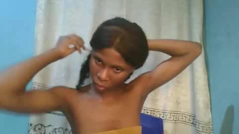 Gloria online show from November 2025 07:06:01 PM