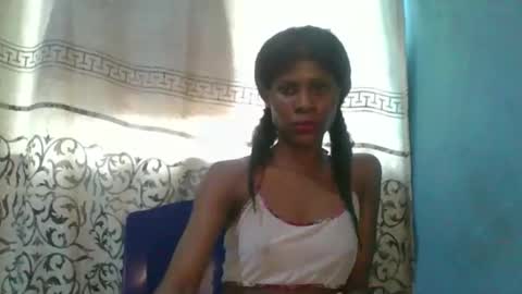 Snapshot of luckymadequeen chatting on March 2026 06:46:02 AM Gloria online show from March 2026 06:46:02 AM