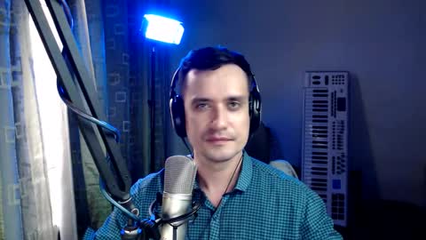 Snapshot of luckyman10000000 chatting on October 2025 10:28:02 AM luckyman10000000 online show from October 2025 10:28:02 AM