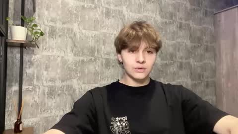 Ricky online show from February 2026 09:33:02 PM