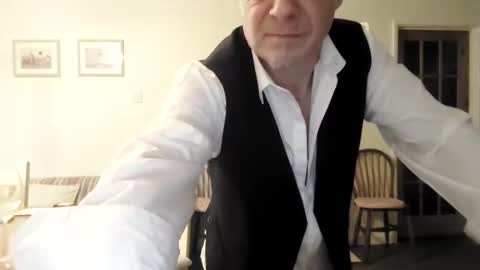 luckypuppy222 online show from March 2026 06:21:01 PM