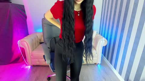 Monika online show from January 2025 06:33:01 AM