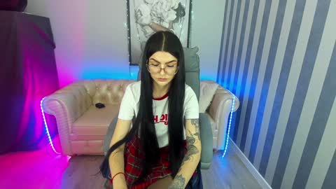 Monika online show from February 2025 08:09:02 AM