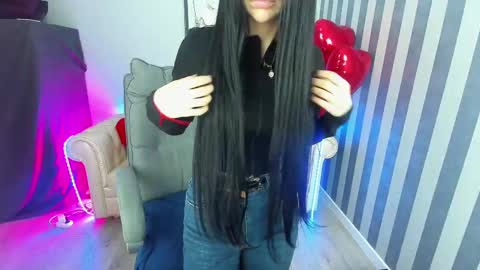 Monika online show from February 2025 02:31:02 PM