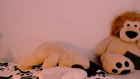 Snapshot of luckysapphire777 chatting on February 2025 11:10:02 AM luckysapphire777 online show from February 2025 11:10:02 AM