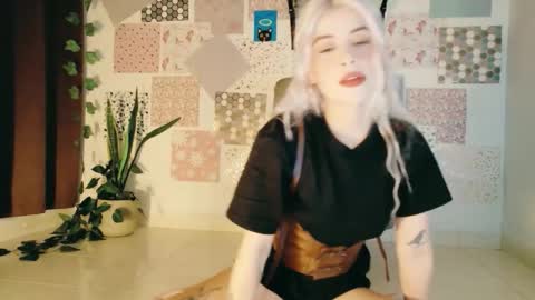 Snapshot of luckysapphire777 chatting on February 2026 09:29:02 AM luckysapphire777 online show from February 2026 09:29:02 AM