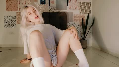 Snapshot of luckysapphire777 chatting on March 2026 10:21:01 AM luckysapphire777 online show from March 2026 10:21:01 AM