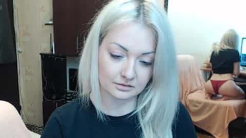 Snapshot of luckyshotgirl chatting on May 2026 01:06:01 PM LuckyShot online show from May 2026 01:06:01 PM