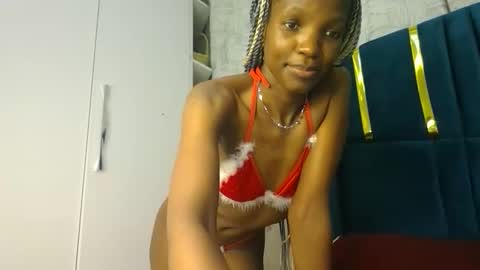 Snapshot of luckyy003 chatting on December 2025 07:53:02 PM brielle online show from December 2025 07:53:02 PM