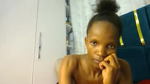 Snapshot of luckyy003 chatting on December 2025 11:49:02 AM brielle online show from December 2025 11:49:02 AM