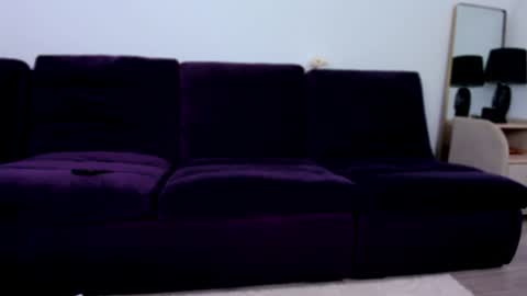 Snapshot of luckyymia chatting on February 2025 05:20:01 AM Mia online show from February 2025 05:20:01 AM