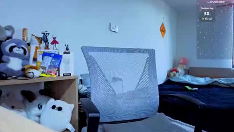 Lu Independent Model online show from October 2025 09:59:02 PM