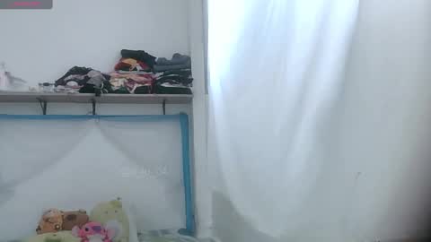 Snapshot of lucrecia21_ chatting on January 2025 01:33:02 PM Lucrecia... new accout...OFS LU 21 online show from January 2025 01:33:02 PM