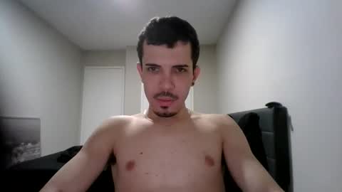 Snapshot of lucxn chatting on November 2025 07:08:02 AM lucxn online show from November 2025 07:08:02 AM